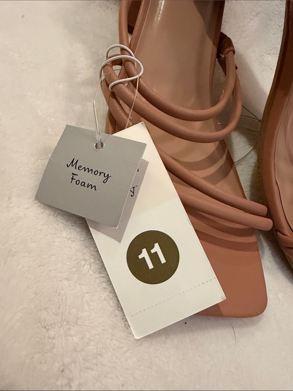 Sandal , Strappy Block Heels in pale mauve - Picture 4 of 9
